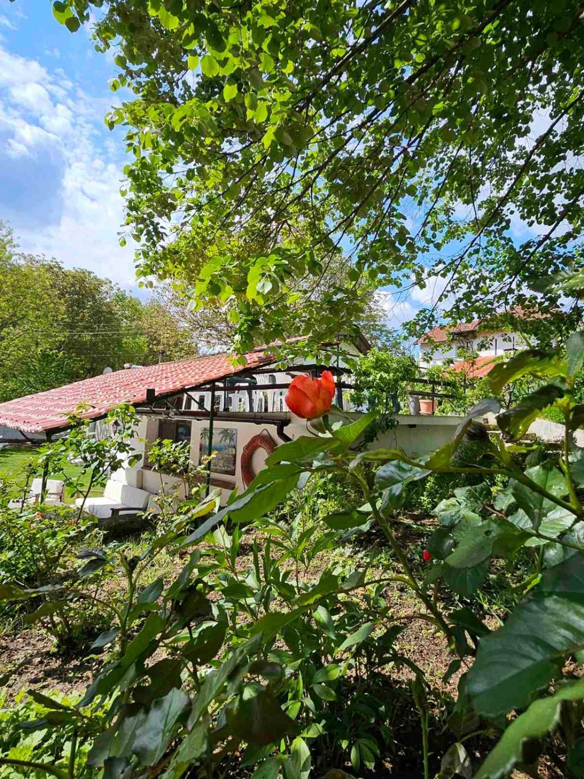 Orehite-Family Hotel ,Food & Pool Bozhichen Eksteriør billede
